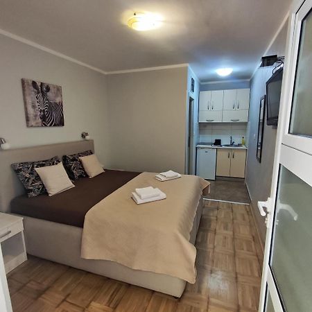 Apartmani Radovic 2 Budva Ngoại thất bức ảnh